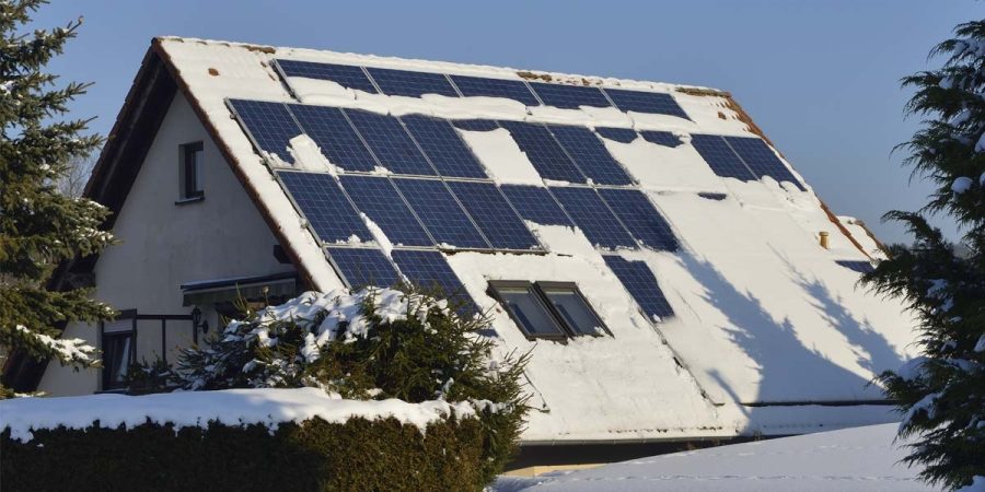 How to Melt Snow on Solar Panels: Myths and Facts